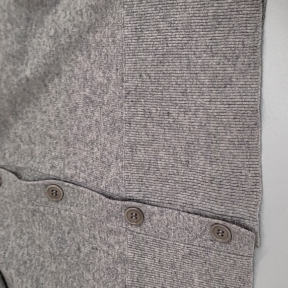 BCBGMAXAZRIA Women's Batwing  wool/ cashmere Cardigan - Picture 5 of 16